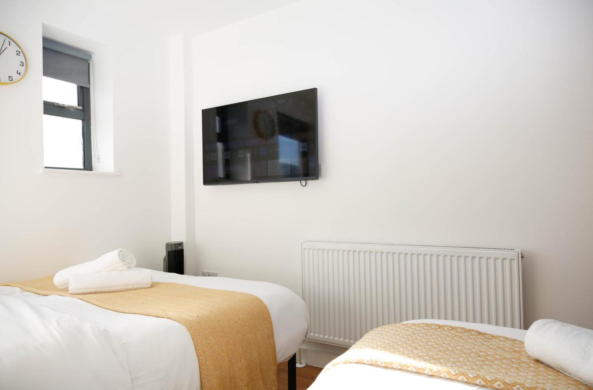 New Luxury Rooms In The Heart Of London Next To Shops, Cafes, Bars & Metro With Shared Bathrooms 外观 照片
