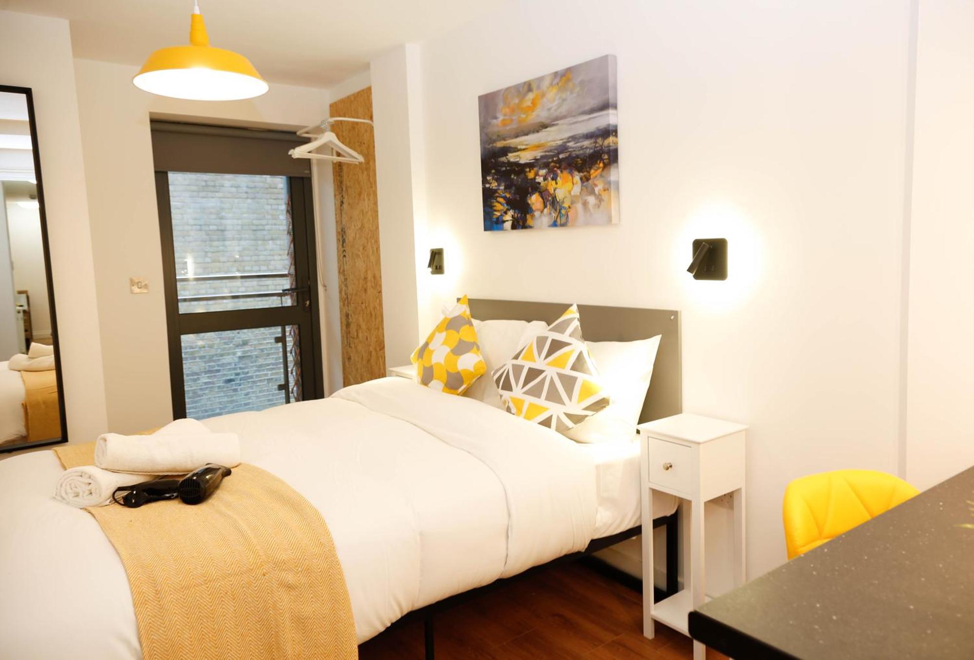 New Luxury Rooms In The Heart Of London Next To Shops, Cafes, Bars & Metro With Shared Bathrooms 外观 照片
