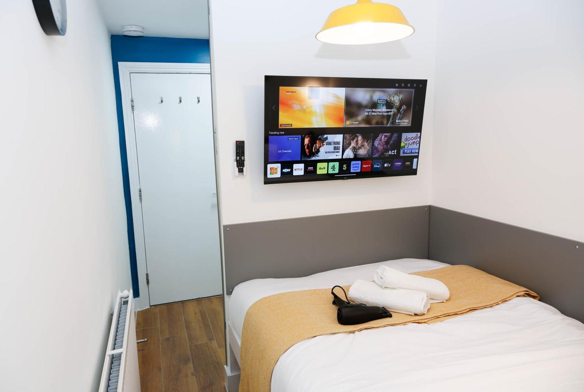New Luxury Rooms In The Heart Of London Next To Shops, Cafes, Bars & Metro With Shared Bathrooms 外观 照片